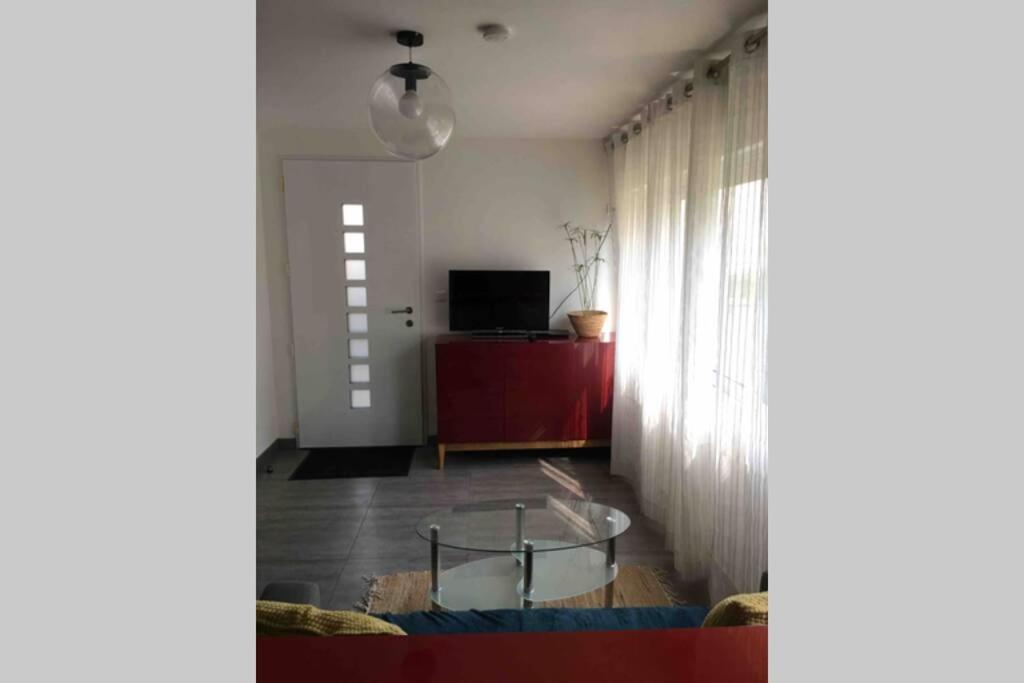 Bel Appartement En Rez De Jardin, 10Min Centre Et 300M Quais De Seine Wifi Rouen Exterior photo